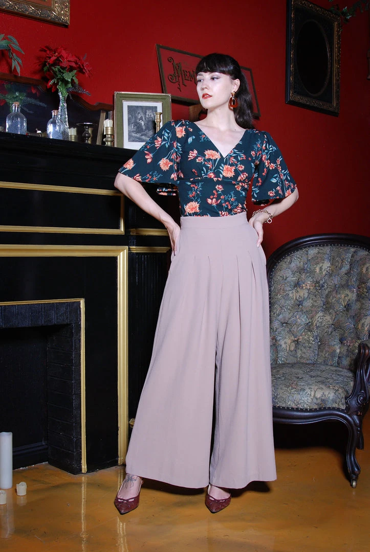 What's New, Pussycat? Viva Top - Vintage 40's Style Flutter Sleeve Blouse In Hunter Green Floral Crepe | Laura Byrnes Design 3 What's New, Pussycat? Viva Top - Vintage 40's Style Flutter Sleeve Blouse In Hunter Green Floral Crepe | Laura Byrnes Design