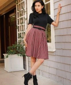 Couture For Every Body 1 Inch Grommet Belt In Black Faux Leather