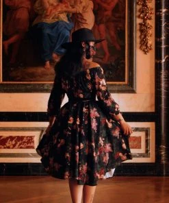 Shop All In-Stock Items By Size Final Sale - Marie-Thérèse Peasant Dress In Dark Bella Roses Crepe | Pinup Couture