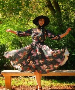 Shop All In-Stock Items By Size Final Sale - Marie-Thérèse Peasant Dress In Dark Bella Roses Crepe | Pinup Couture 13 Shop All In-Stock Items By Size Final Sale - Marie-Thérèse Peasant Dress In Dark Bella Roses Crepe | Pinup Couture