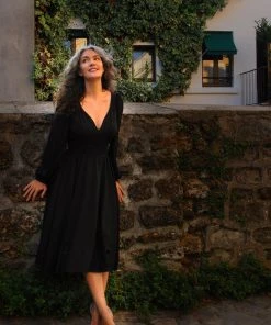 Pinupgirlclothing.com Kara Swing Dress In Black Crepe And Chiffon Sleeves | Laura Byrnes Design What's New, Pussycat? 28 Pinupgirlclothing.com Kara Swing Dress In Black Crepe And Chiffon Sleeves | Laura Byrnes Design What's New, Pussycat?