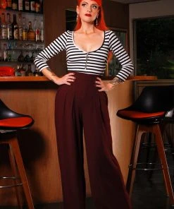 Tura Top In Striped Stretch Knit | Deadly Dames What's New, Pussycat?
