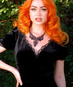 LA3Accesories Night Falls Filagree Necklace In Black What's New, Pussycat?