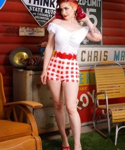 Deadly Dames What's New, Pussycat? 1.5" Inch Grommet Belt In Red Faux Leather