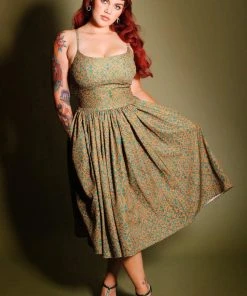 LBHM Shop All In-Stock Items By Size Final Sale - Jenny Vintage Day Dress In Gold Medallions Crepe | Laura Byrnes & Hope Johnstun