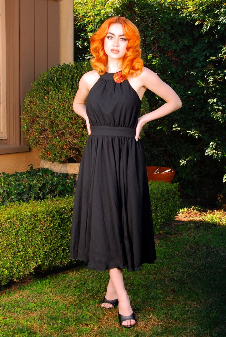 Pinupgirlclothing.com Maybelle Gathered Swing Dress In Solid Black | Laura Byrnes 4 Pinupgirlclothing.com Maybelle Gathered Swing Dress In Solid Black | Laura Byrnes
