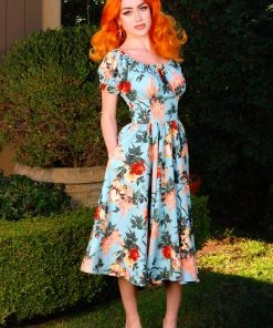 Marie-Thérèse Short Sleeved Peasant Dress In Sherbet Bella Roses Twill | Pinup Couture What's New, Pussycat? 14 Marie-Thérèse Short Sleeved Peasant Dress In Sherbet Bella Roses Twill | Pinup Couture What's New, Pussycat?
