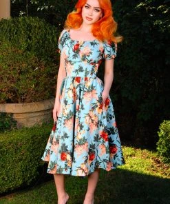 Marie-Thérèse Short Sleeved Peasant Dress In Sherbet Bella Roses Twill | Pinup Couture What's New, Pussycat? 15 Marie-Thérèse Short Sleeved Peasant Dress In Sherbet Bella Roses Twill | Pinup Couture What's New, Pussycat?