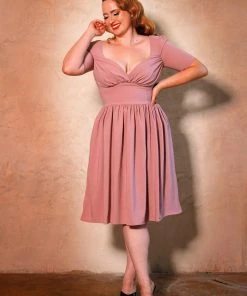 What's New, Pussycat? Paige Swing Dress In Rosewood Crepe | Pinup Couture 12 What's New, Pussycat? Paige Swing Dress In Rosewood Crepe | Pinup Couture