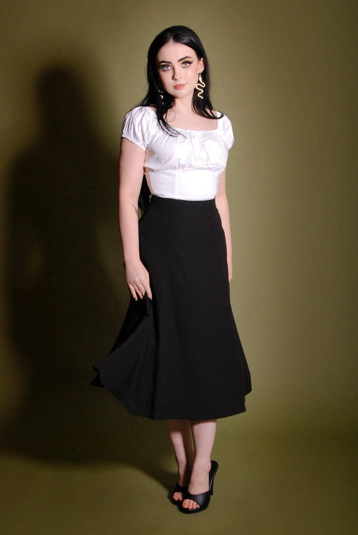 Laura Byrnes Design What's New, Pussycat? Viva 40s Style Tulip Skirt In Solid Black Crepe | Laura Byrnes 6 Laura Byrnes Design What's New, Pussycat? Viva 40s Style Tulip Skirt In Solid Black Crepe | Laura Byrnes