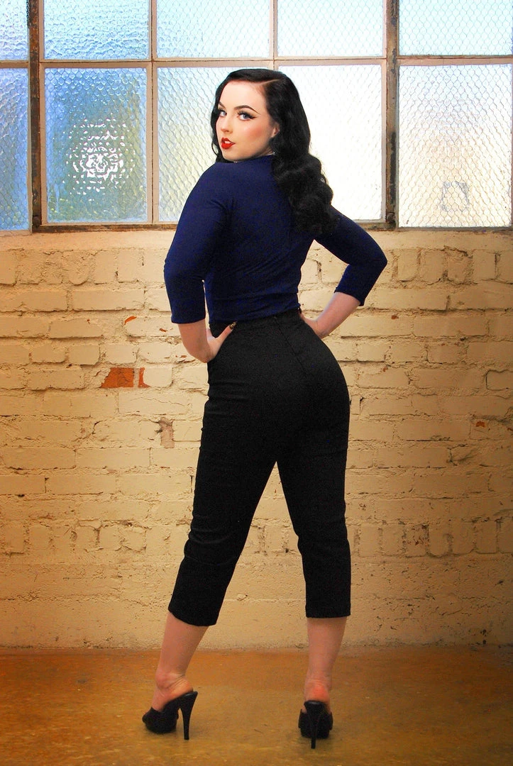 What's New, Pussycat? Mina Capris In Solid Black Stretch Twill | Laura Byrnes Design 4 What's New, Pussycat? Mina Capris In Solid Black Stretch Twill | Laura Byrnes Design