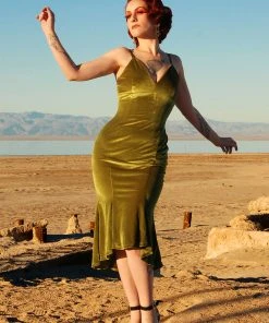 Final Sale - Venus Midi Slip Dress In Chartreuse Velvet | Laura Byrnes Design