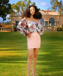 Laura Byrnes Design Final Sale - Sylvie Long Sleeve Peasant Top In Bella Roses Print | Laura Byrnes