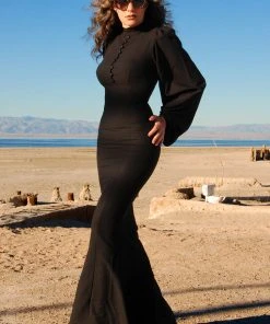 Laura Byrnes Design Final Sale - Serafina Maxi Gown In Black Crepe | Laura Byrnes