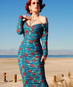 LBHM Monica Wiggle Dress In Red & Blue Poppies Print | Laura Byrnes & Hope Morrison 11 LBHM Monica Wiggle Dress In Red & Blue Poppies Print | Laura Byrnes & Hope Morrison