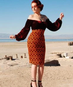 Vintage High Waist Pencil Skirt In Hotel Hexagon Sateen | Laura Byrnes Design