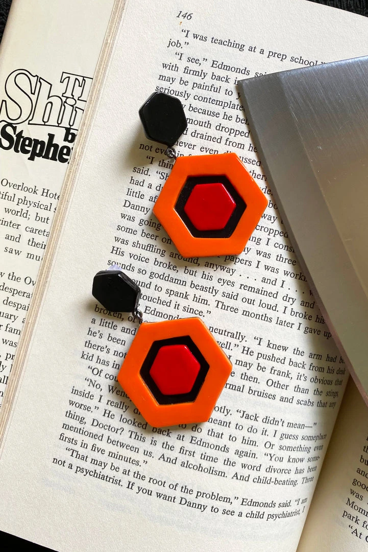 Beatitcreep What's New, Pussycat? Hotel Hexagon Earrings 3 Beatitcreep What's New, Pussycat? Hotel Hexagon Earrings