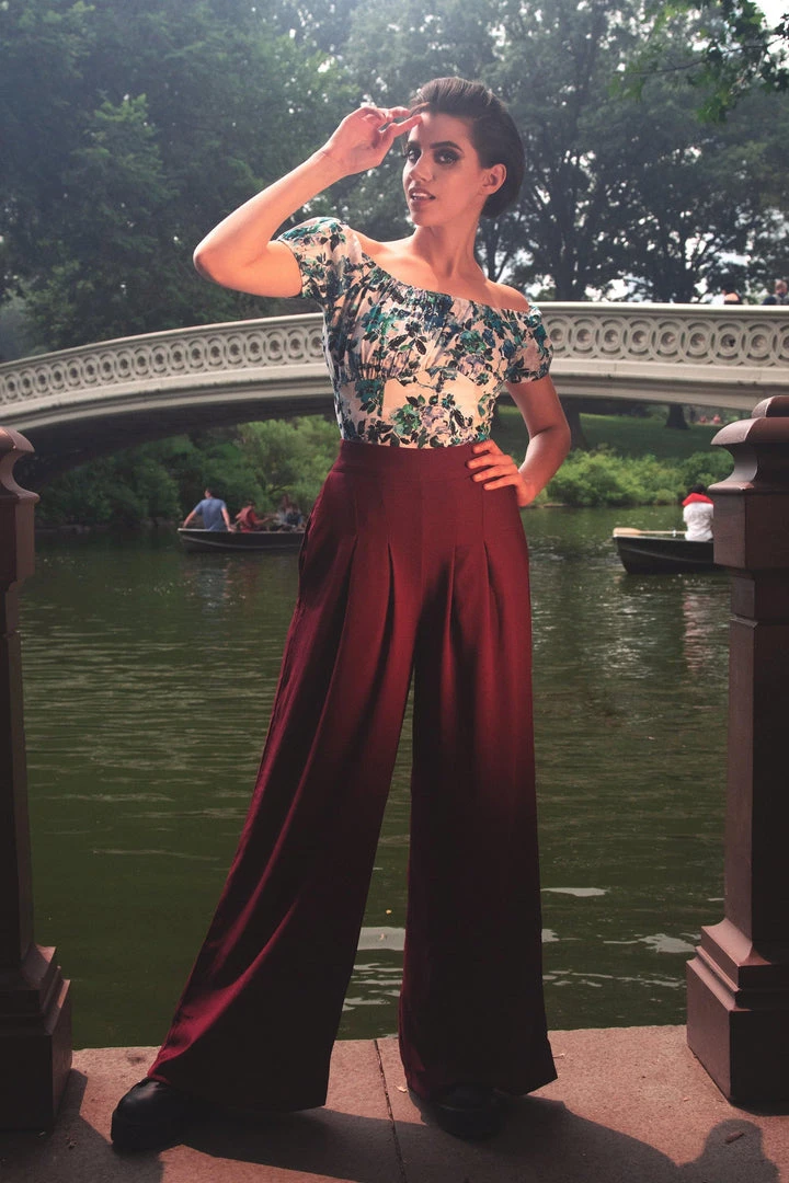 What's New, Pussycat? Classic Peasant Top In Blue Floral Cotton Sateen | Pinup Couture 6 What's New, Pussycat? Classic Peasant Top In Blue Floral Cotton Sateen | Pinup Couture