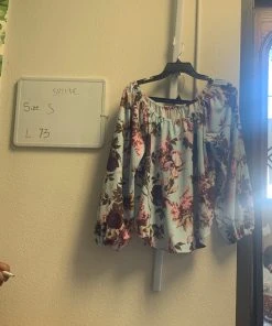 Pinup Girl Clothing Shop All In-Stock Items By Size OYS - Sylvie Top In Bella Roses Print - L73