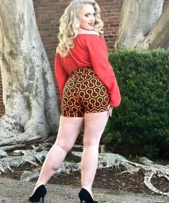 What's New, Pussycat? High Waisted Shorts In Hotel Hexagon Twill | Laura Byrnes Design 8 What's New, Pussycat? High Waisted Shorts In Hotel Hexagon Twill | Laura Byrnes Design