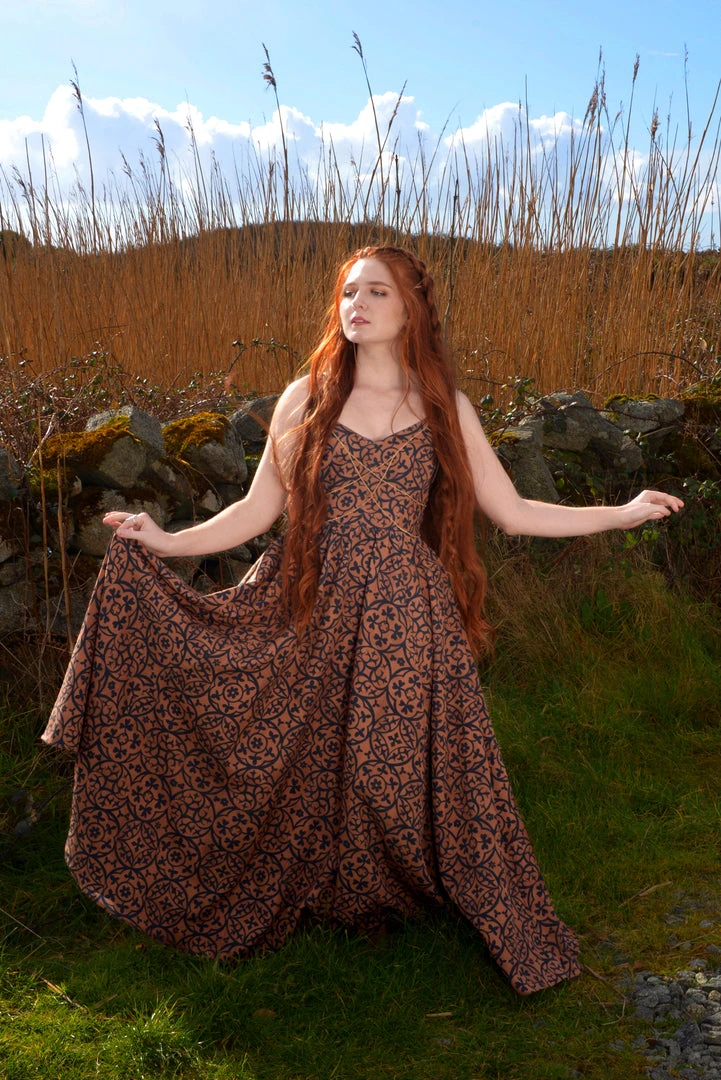 LBHM Amalie Ballerina Daytime Maxi Gown In Gold And Black Medallions Crepe | Laura Byrnes & Hope Johnstun 3 LBHM Amalie Ballerina Daytime Maxi Gown In Gold And Black Medallions Crepe | Laura Byrnes & Hope Johnstun