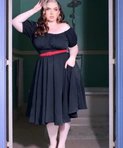 Marie-Thérèse Peasant Dress With Short Sleeves In Black Poly Crepe | Pinup Couture What's New, Pussycat?