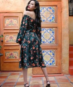 Pinupgirlclothing.com Shop All In-Stock Items By Size Final Sale - The Swann Dress In Hunter Floral Stretch Crepe | Pinup Couture