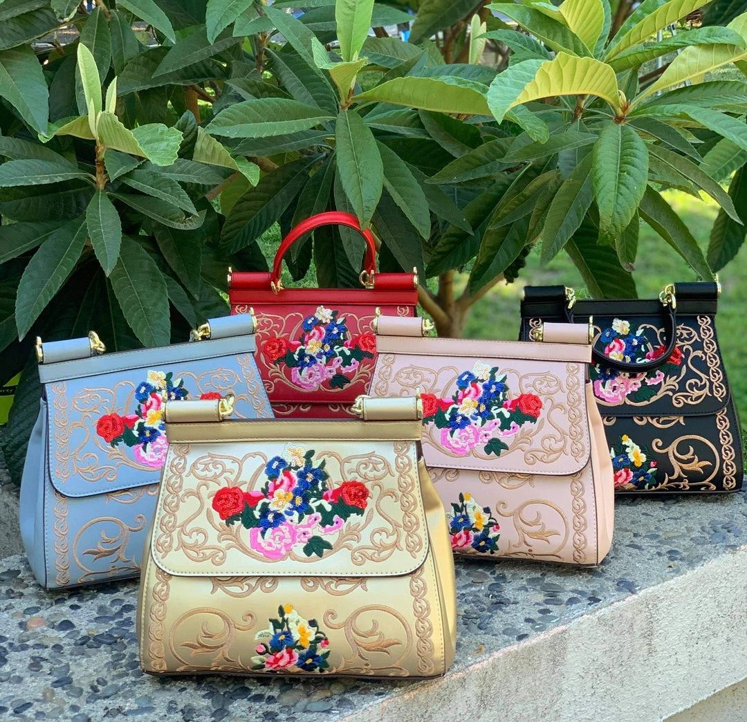 Chaiuzhou Dai Versailles Embroidered Bag In Black 5 Chaiuzhou Dai Versailles Embroidered Bag In Black