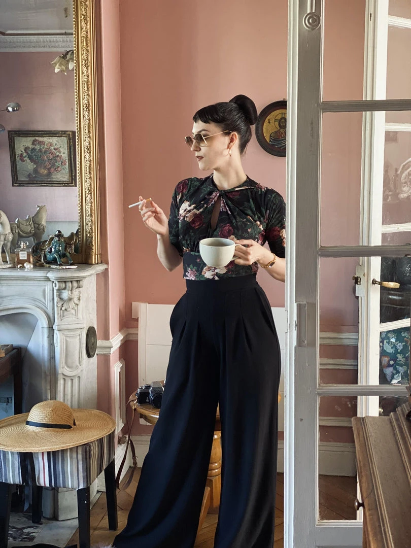 Pinupgirlclothing.com Malia Top In Dark Bella Roses | Laura Byrnes Design What's New, Pussycat? 7 Pinupgirlclothing.com Malia Top In Dark Bella Roses | Laura Byrnes Design What's New, Pussycat?