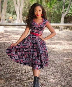 Final Sale - Pinup Couture Heidi Dress In Black Bandana Print